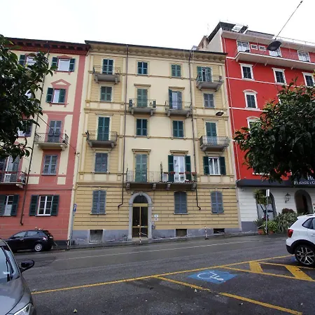 The Old Station 3*