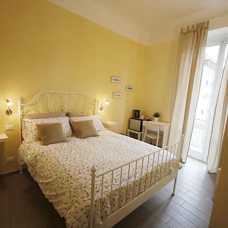 Πανσιόν The Old Station Λα Σπέτσια